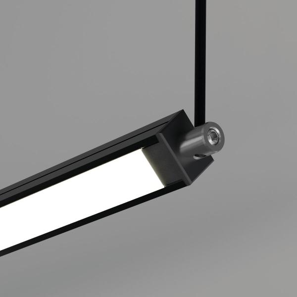 schwarze Endkappe für ein geschütztes Profilende